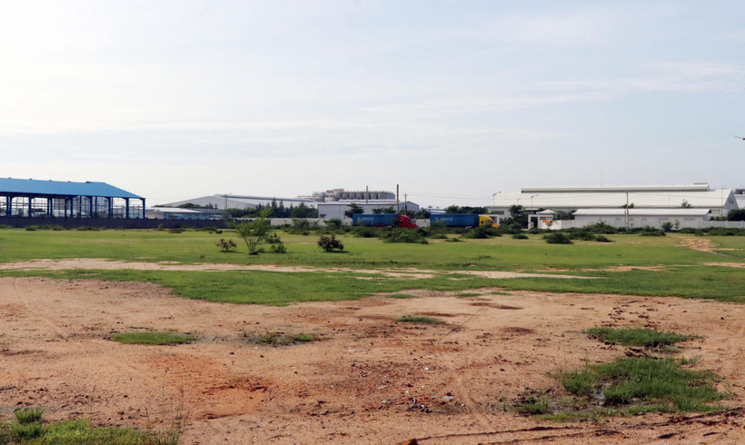 Phần mở rộng diện tích khu công nghiệp Thành Hải, thành phố Phan Rang-Tháp Chàm vẫn chưa thu hút được nhà đầu tư thứ cấp. (Ảnh: Công Thử/TTXVN)