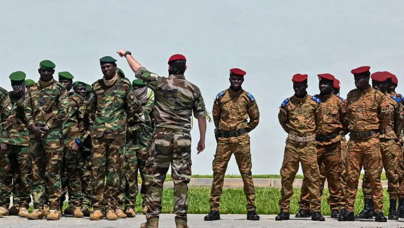 Binh sỹ Burkina Faso và Niger. (Nguồn: AFP)