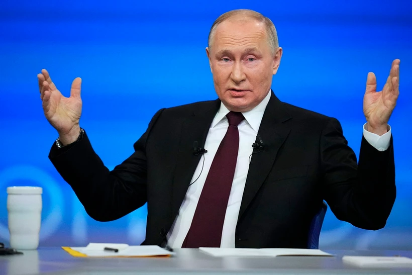 Tổng thống Nga Vladimir Putin phát biểu tại cuộc họp báo cuối năm ở Moskva ngày 14/12/2023. (Ảnh: AFP/TTXVN)