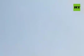 Hình ảnh tên lửa Iran bắn trúng căn cứ quân sự Mỹ 