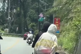 Người đàn ông nhanh tay cứu đôi nam nữ gặp nguy do mất phanh khi đổ đèo