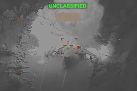 Không quân Mỹ tung video triệt hạ loạt máy bay quân sự Iran đỗ trên đường băng