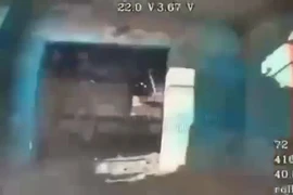 Khoảnh khắc cuối của một người lính Ukraine qua lăng kính drone FPV Nga