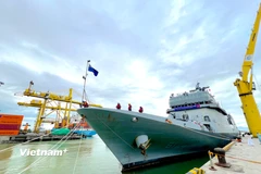 Cận cảnh tàu huấn luyện Hải quân Hàn Quốc thăm xã giao Đà Nẵng