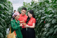 Agribank tự hào lớn mạnh trong 80 năm phát triển cùng đất nước. (Ảnh: Vietnam+)