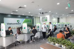 Vietcombank dành 50.000 tỷ đồng giảm tối thiểu 1% lãi suất cho doanh nghiệp. (Ảnh: Vietnam+)