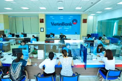 VietinBank huy động 12.000 tỷ đồng từ trái phiếu đợt 1 để cho vay nền kinh tế. (Ảnh: Vietnam+)