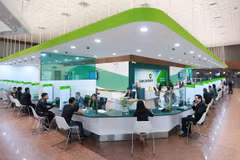 Vietcombank dành 20.000 tỷ đồng giảm lãi suất cho vay bất động sản. (Ảnh: Vietnam+)