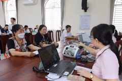 Tín dụng chính sách xã hội của Chính phủ do NHCSXH thực hiện giúp người dân sản xuất kinh doanh hiệu quả. (Ảnh: Vietnam+)