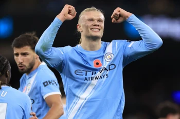 Haaland tỏa sáng giúp Man City lên top 2 Premier League. (Nguồn: PA)