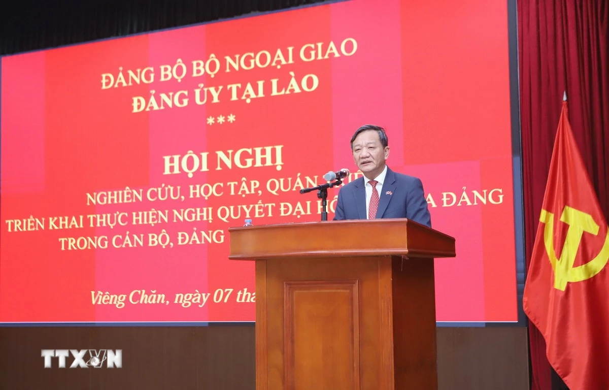 Xác định những định hướng lớn cần triển khai tại Lào trong thời gian tới