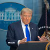 Tổng thống Mỹ Donald Trump phát biểu tại Nhà Trắng. (Ảnh: THX/TTXVN)