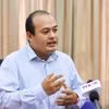 Chuyên gia Thong Mengdavid trả lời phỏng vấn TTXVN. (Ảnh: Quang Anh/TTXVN)