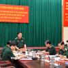 Đại tướng Nguyễn Trọng Nghĩa chủ trì làm việc với Ban Thường vụ Đảng ủy Quân khu 9. (Ảnh: TTXVN phát)