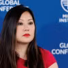 Bà Caroline D. Pham được Tổng thống Trump bổ nhiệm là quyền Chủ tịch ủy ban Giao dịch Tài sản Tương lai (CFTC). (Ảnh Reuters)