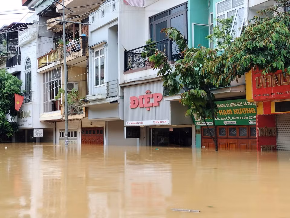Thành phố Yên Bái chìm trong biển nước, sáng ngày 10/9. (Ảnh: Tuấn Anh/TTXVN)