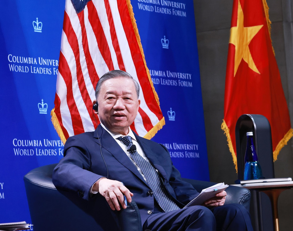 Tổng Bí thư, Chủ tịch nước Tô Lâm nói chuyện với sinh viên Đại học Columbia. (Ảnh: Lâm Khánh/TTXVN)