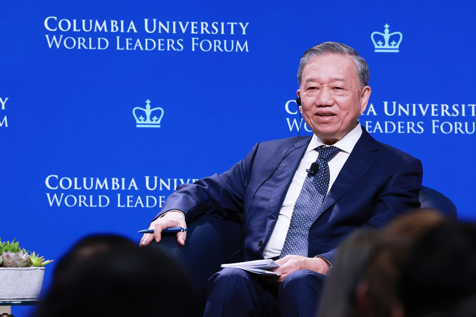 Tổng Bí thư, Chủ tịch nước Tô Lâm nói chuyện với sinh viên Đại học Columbia. (Ảnh: Lâm Khánh/TTXVN)