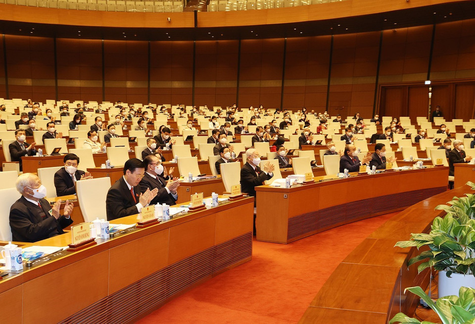 Tổng Bí thư Nguyễn Phú Trọng và các vị lãnh đạo, nguyên lãnh đạo Đảng, Nhà nước cùng các đại biểu Quốc hội dự phiên khai mạc. (Ảnh: Trí Dũng/TTXVN)