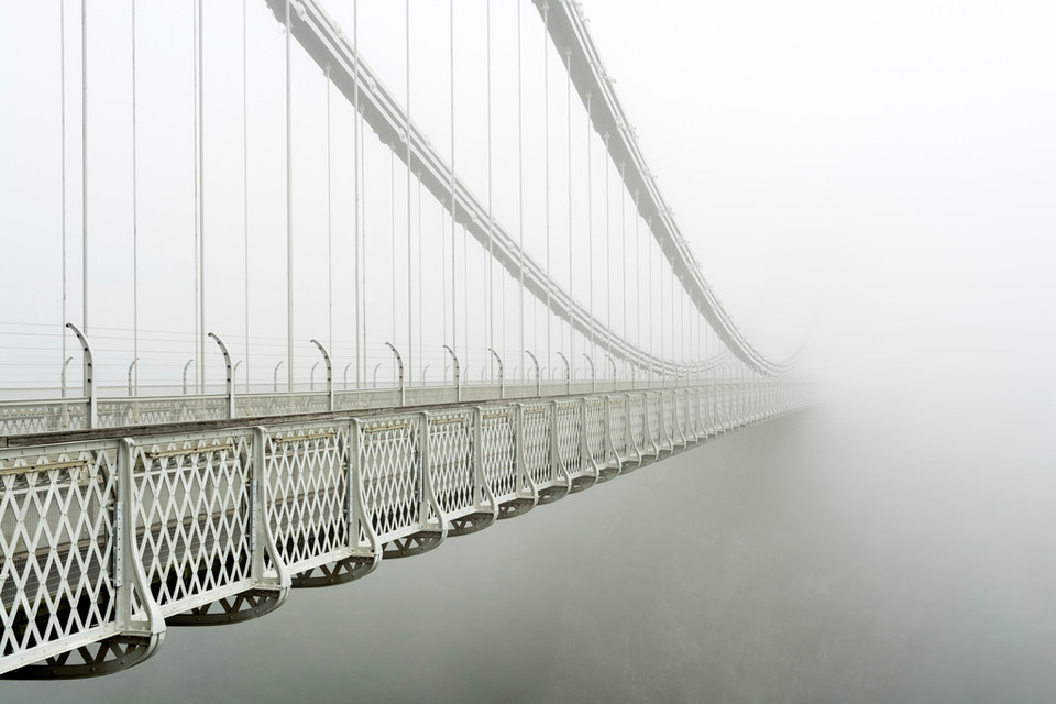 Cây cầu biến mất