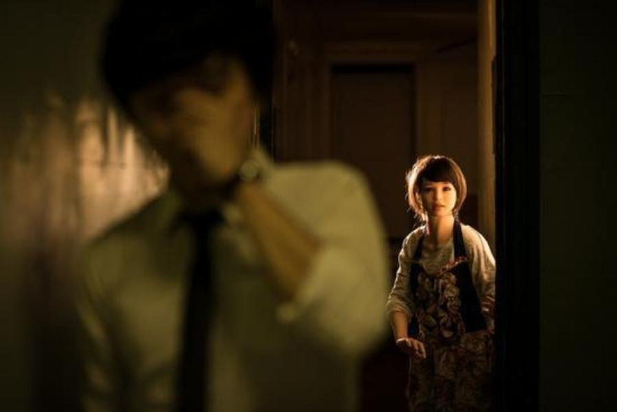 June Korea cho rằng Eva có thể khiến anh có cảm giác có người đang chờ đợi khi trở về nhà.