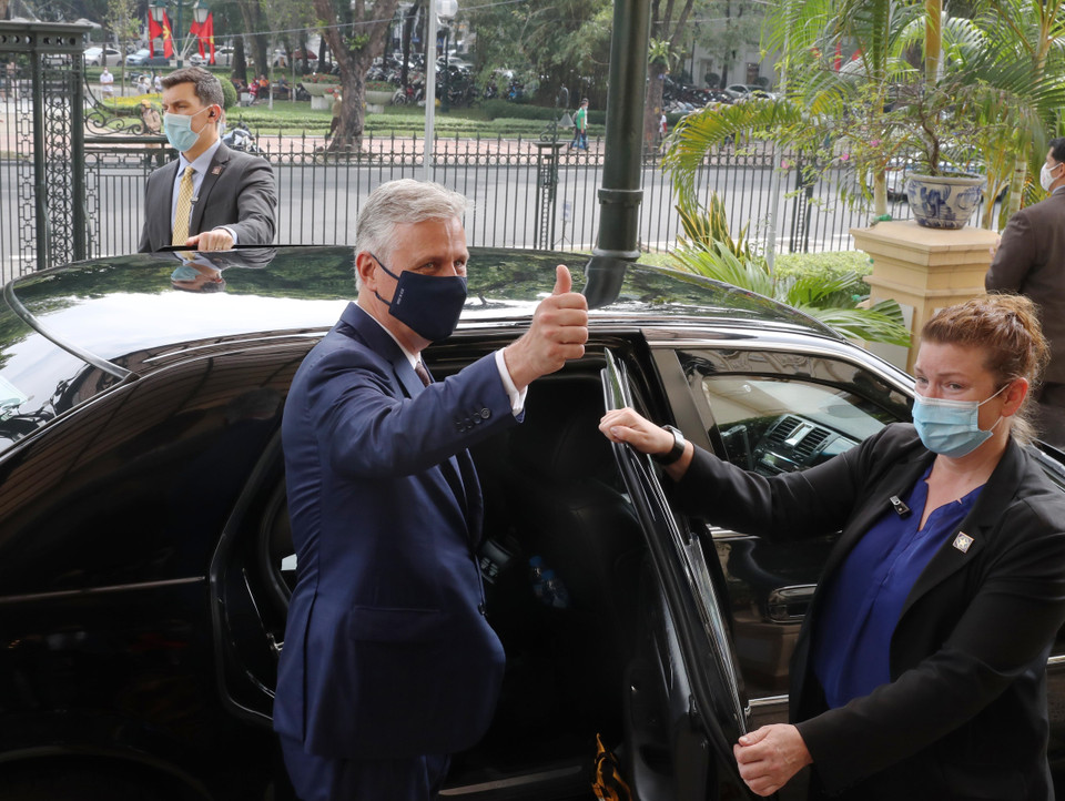 Cố vấn An ninh Quốc gia Mỹ Robert O’Brien kết thúc buổi nói chuyện với sinh viên Học viên Ngoại giao. (Ảnh: Lâm Khánh/TTXVN)