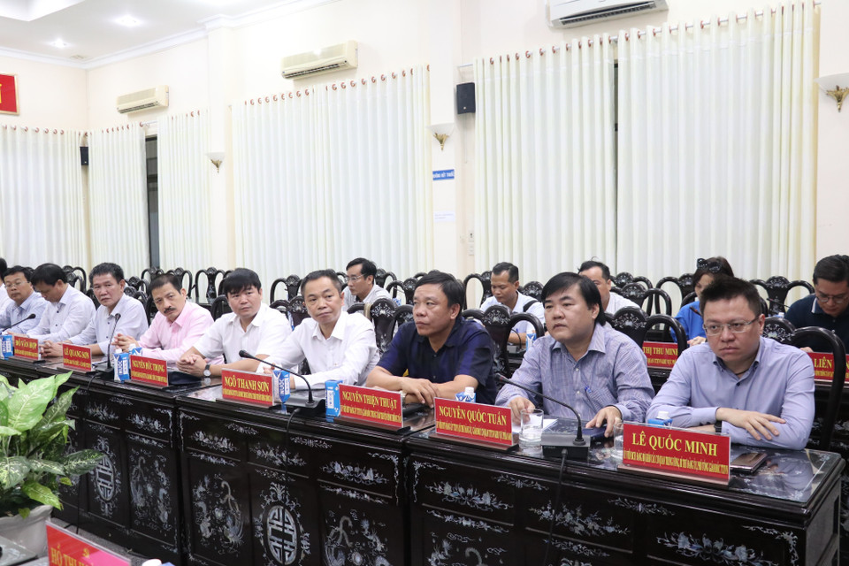 Các đại biểu dự tại buổi làm việc. (Ảnh: Huỳnh Phúc Hậu/TTXVN)