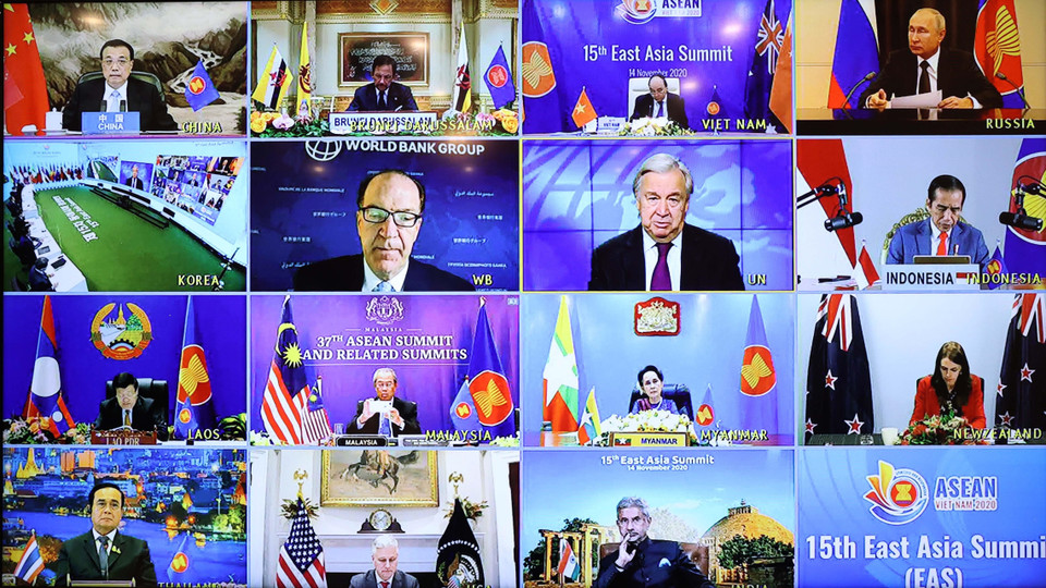 Hội nghị Cấp cao Đông Á lần thứ 15 theo hình thức trực tuyến. (Ảnh: Thống Nhất/TTXVN)