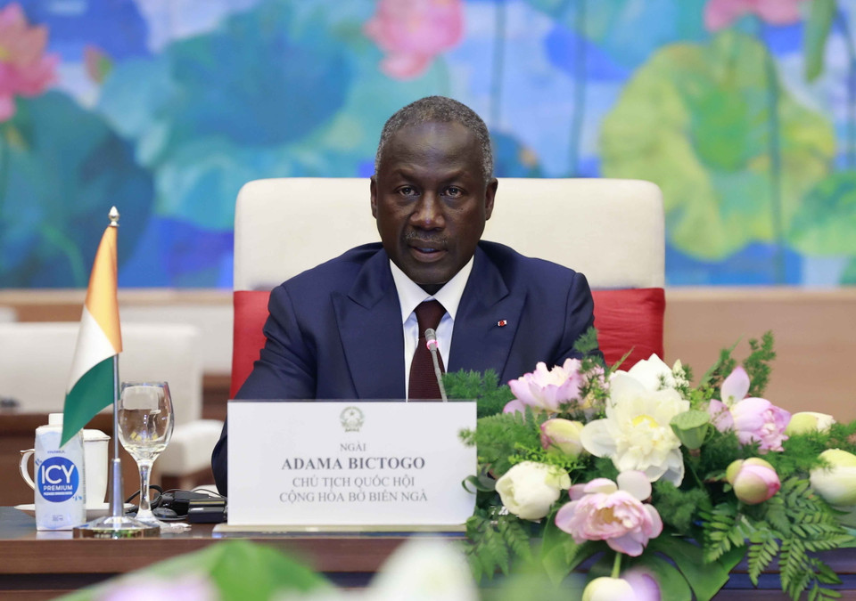 Chủ tịch Quốc hội Bờ Biển Ngà (Côte d'Ivoire) Adama Bictogo phát biểu. (Ảnh: Doãn Tấn/TTXVN)