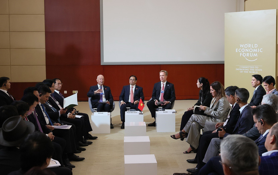 Thủ tướng Phạm Minh Chính phát biểu tại phiên Đối thoại Chiến lược Quốc gia Việt Nam-WEF. (Ảnh: Dương Giang/TTXVN)