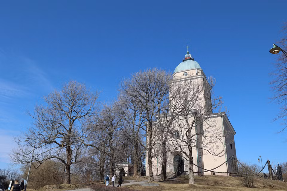 Nhà thờ trên Pháo đài Suomenlinna. (Ảnh: Diệp Trương/TTXVN)