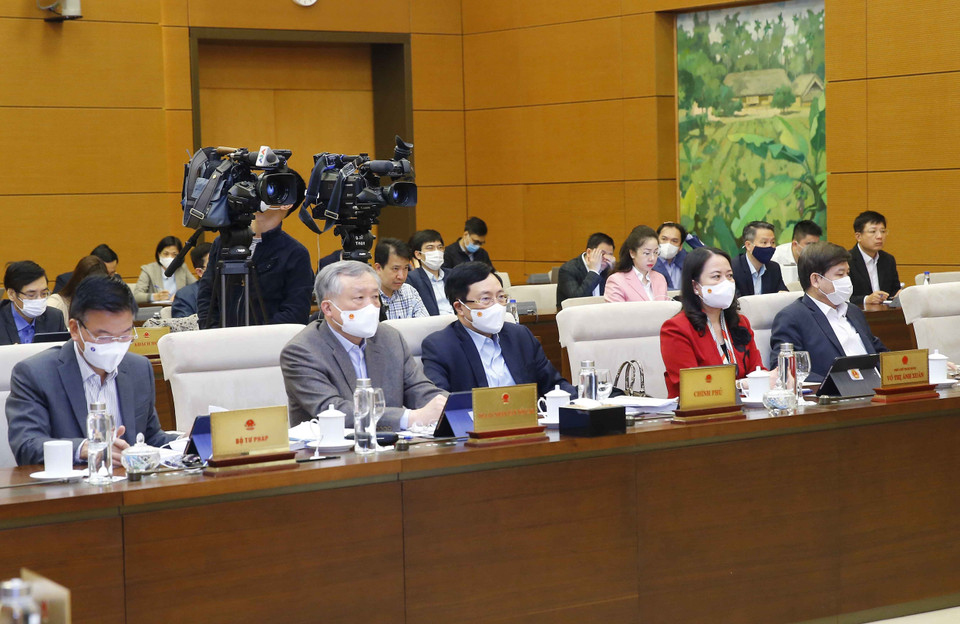 Cac đồng chí lãnh đạo Đảng, Nhà nước dự Phiên họp. (Ảnh: Doãn Tấn/TTXVN)