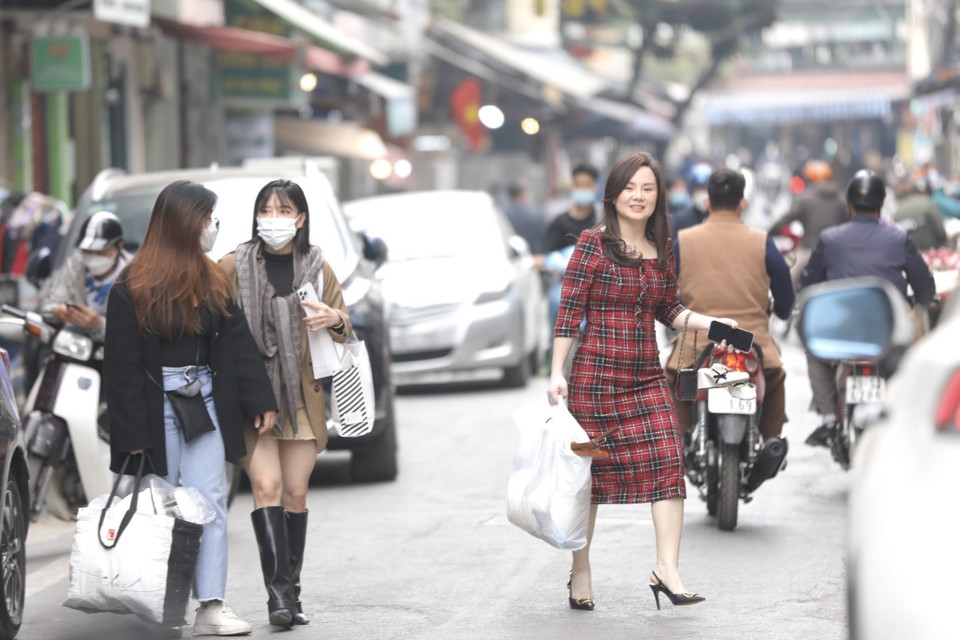 Bên cạnh sự vào cuộc quyết liệt của cơ quan chức năng, chính quyền địa phương thì trách nhiệm và ý thức tự giác của mỗi một người dân là yếu tố quan trọng để phòng ngừa và ngăn chặn dịch bệnh lây lan. (Ảnh: Minh Quyết/TTXVN)