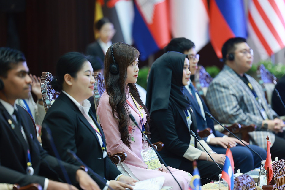 Đại diện Thanh niên Việt Nam tham dự Phiên đối thoại. (Ảnh: Dương Giang/TTXVN)