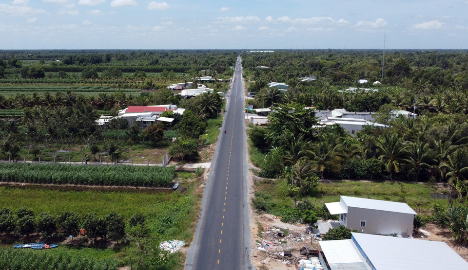 Dự án được chia làm 6 gói thầu xây lắp, khởi công từ tháng 2/2020. (Ảnh: Huy Hùng/TTXVN)