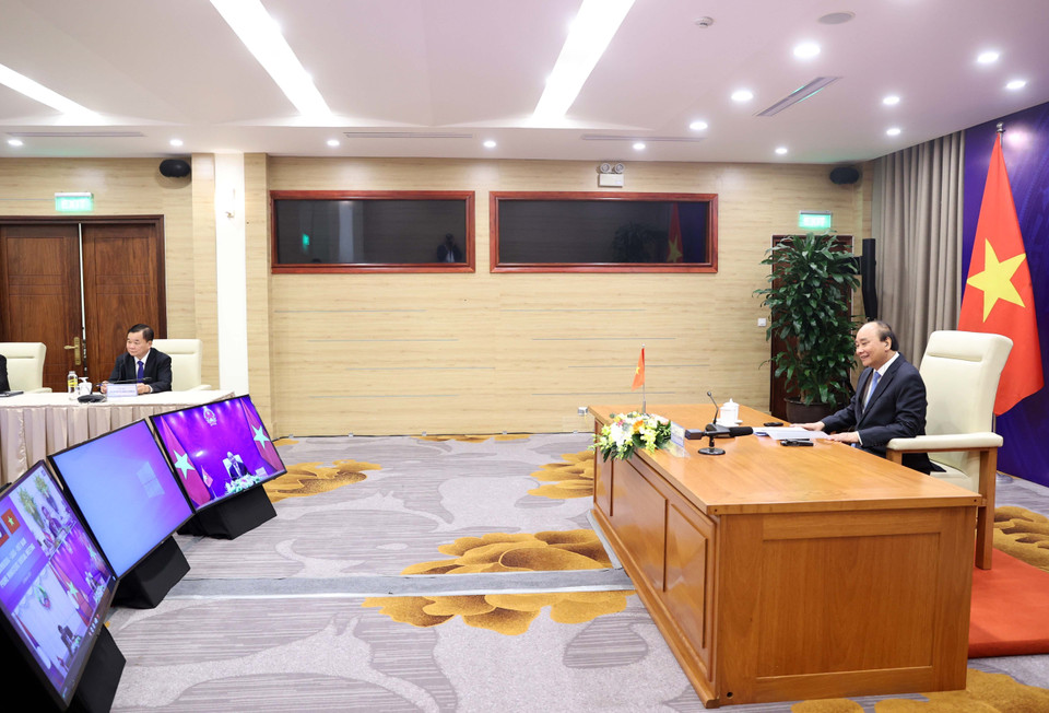 Thủ tướng Nguyễn Xuân Phúc phát biểu tại điểm cầu Hà Nội. (Ảnh: Thống Nhất/TTXVN)