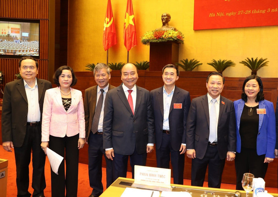 Thủ tướng Nguyễn Xuân Phúc và các đại biểu dự Hội nghị tại điểm cầu chính - Phòng họp Diên Hồng, Nhà Quốc hội (Hà Nội). (Ảnh: Trí Dũng/TTXVN)