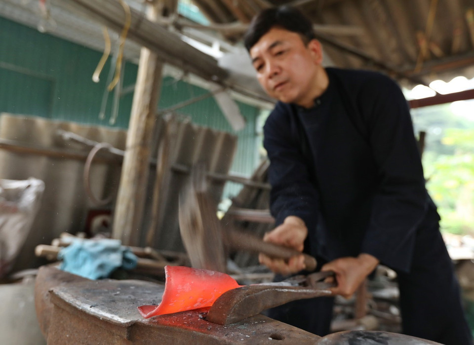 Sản phẩm dao của Hợp tác xã Minh Tuấn Phúc Sen ở xã Phúc Sen, huyện Quảng Uyên, tỉnh Cao Bằng đạt chứng nhận sản phẩm nông nghiệp tiêu biểu 3 sao năm 2020. (Ảnh: Minh Quyết/TTXVN)