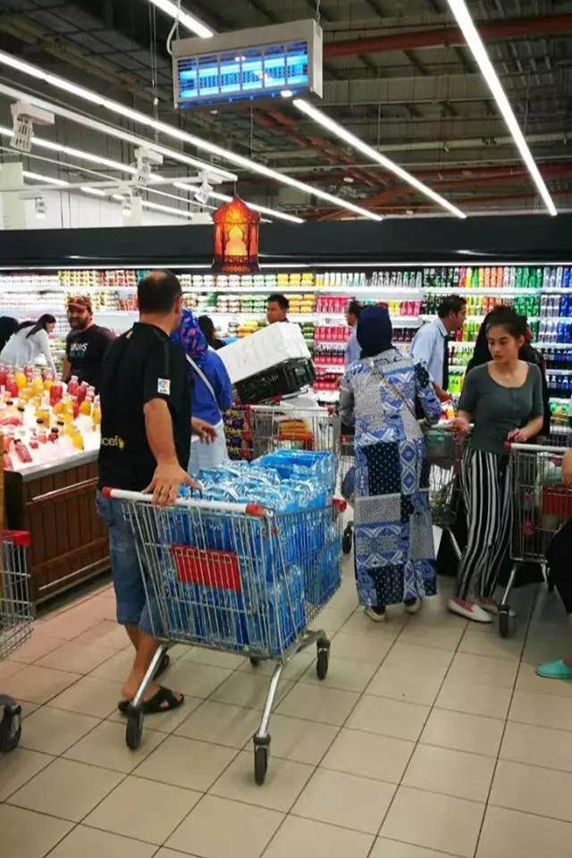 Trong khi đó, Mỹ sẽ cử đại diện tham dự nếu các nước GCC tổ chức một cuộc gặp thượng đỉnh để thảo luận về tình hình căng thẳng hiện tại.