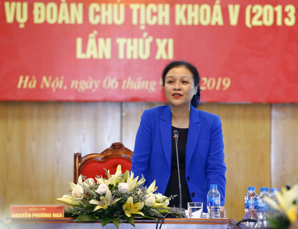 Ngày càng có nhiều phụ nữ trở thành chính trị gia, nhà khoa học nổi tiếng, nhà quản lý năng động; những lĩnh vực mà trước đây chỉ dành cho nam giới. Trong ảnh: Bà Nguyễn Phương Nga là một nhà ngoại giao Việt Nam, hiện là Bí thư Đảng đoàn, Chủ tịch Liên hiệp các tổ chức hữu nghị Việt Nam (VUFO) và là nữ Thứ trưởng Ngoại giao đầu tiên của Việt Nam, nguyên Đại sứ Đặc mệnh Toàn quyền, Đại diện thường trực Việt Nam tại Liên hợp quốc. Năm 2019, bà được Tạp chí Forbes Việt Nam bình chọn là một trong 50 phụ nữ có ảnh hưởng nhất Việt Nam trong lĩnh vực chính trị. (Ảnh: Văn Điệp/TTXVN)