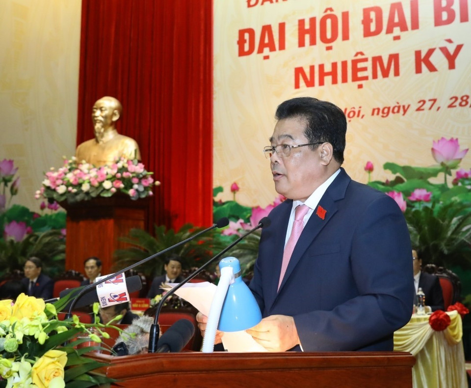 Ông Sơn Minh Thắng, Ủy viên Trung ương Đảng, Bí thư Đảng ủy Khối phát biểu khai mạc. (Ảnh: Văn Điệp/TTXVN)