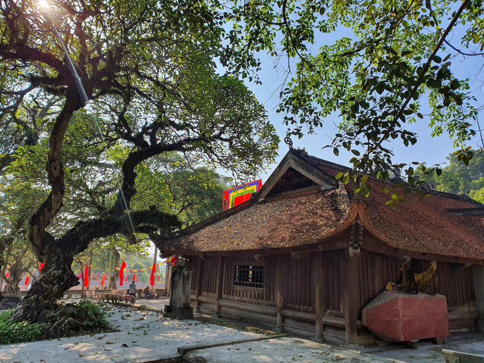 Di tích lịch sử Đình chợ Vân, nơi diễn ra các cuộc míttinh tuyên truyền cách mạng vào tháng 3/1945 với sự tham gia của nhiều vị lãnh đạo Trung ương. (Ảnh: Danh Lam/TTXVN)