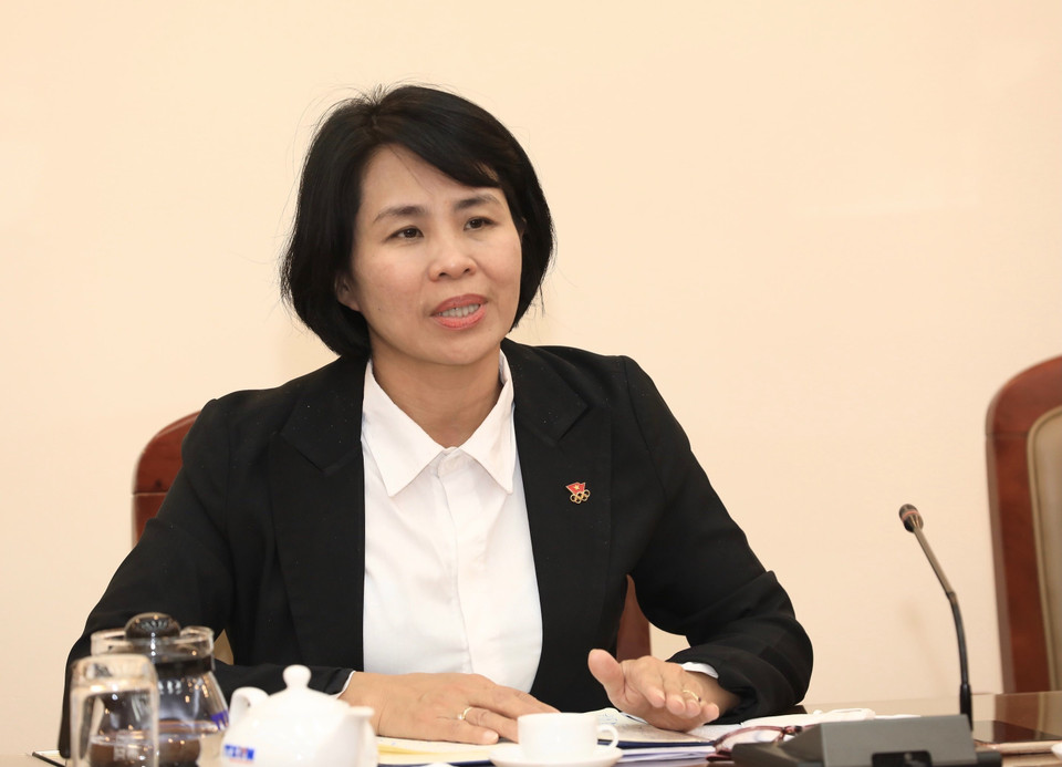 Phó Tổng cục trưởng Tổng cục Thể dục thể thao (Bộ Văn hóa Thể thao-Du lịch), Phó Trưởng Tiểu ban Thường trực, Tiểu ban Thông tin-Truyền thông SEA Games 31 Lê Thị Hoàng Yến phát biểu. (Ảnh: Hoàng Hiếu/TTXVN)