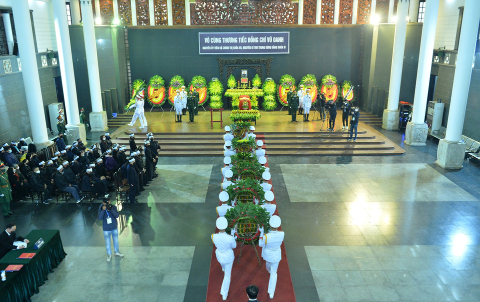 Lễ tang ông Vũ Oanh. (Ảnh: Minh Đức/TTXVN)