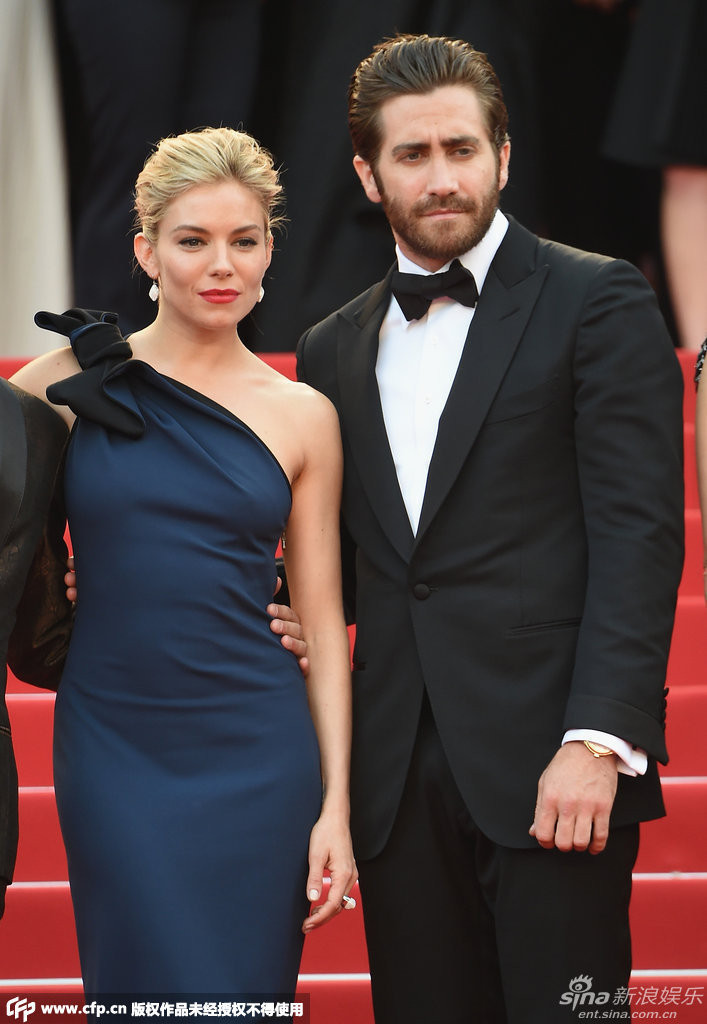 Sienna Miller và Jake Gyllenhaal. (Nguồn: sina)