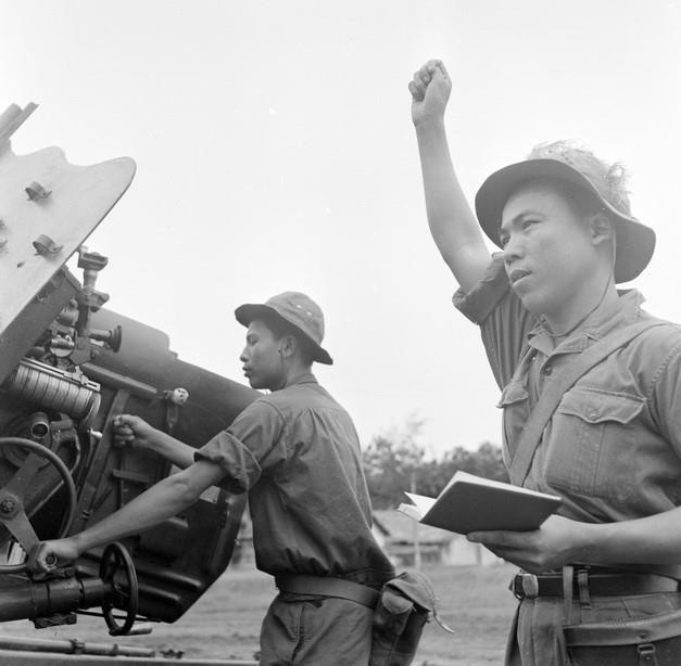 Đây là đầu tiên trong cuộc kháng chiến chống Mỹ, cứu nước, quân đội ta sử dụng 5 sư đoàn trong một chiến dịch. Điều đó cho thấy vị trí quan trọng của chiến dịch Đường 9 - Nam Lào trong tính toán chiến lược của cả ta và đối phương. Việc ta bố trí, sử dụng một lực lượng rất mạnh để đối phó với cuộc hành quân lớn của địch, ngay từ đầu đã tạo được một thế trận chủ động, khiến địch bất ngờ. (Ảnh: Hồng Thụ/TTXVN)