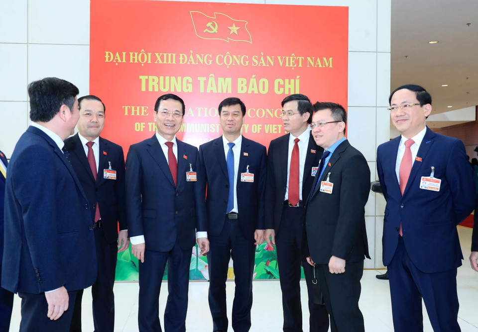 Các đại biểu tham dự phiên bế mạc Đại hội XIII của Đảng. (Nguồn: TTXVN)