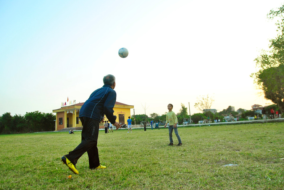 Tre già măng mọc...