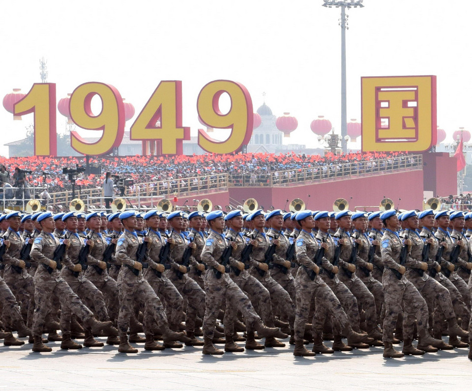 Quang cảnh Lễ diễu binh, diễu hành. (Ảnh: Lương Tuấn/TTXVN)