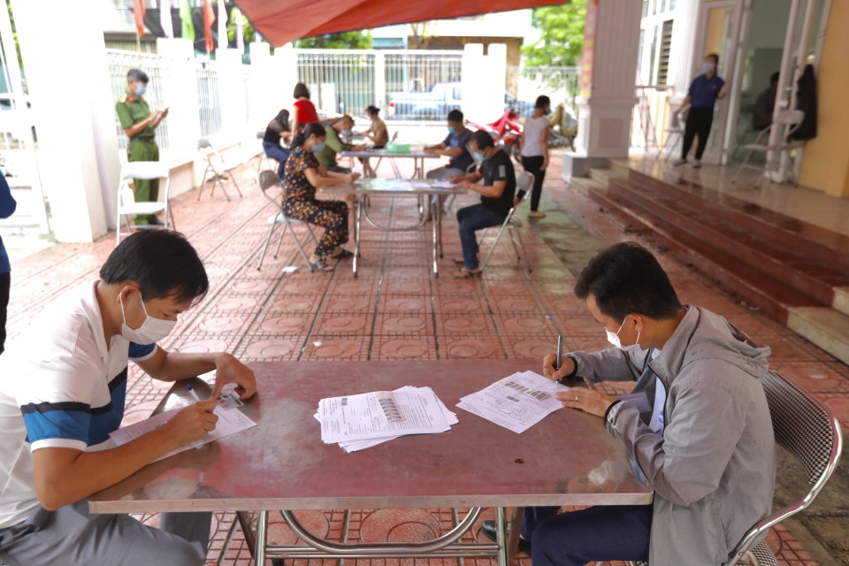 Điểm lấy mẫu tập trung xã Ngũ Hiệp (ảnh chụp ngày 10/8/2021). (Ảnh: Minh Quyết/TTXVN)